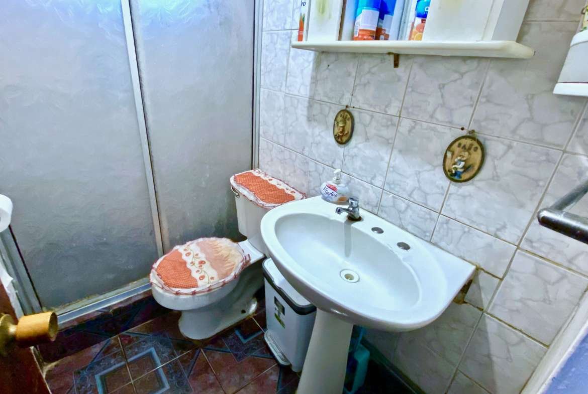 Baño con cerámica